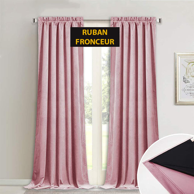 Mørklægningsgardin i pudderrosa fløjl med øjer