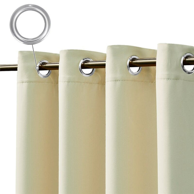 Cremefarvet vandafvisende gardin til haven