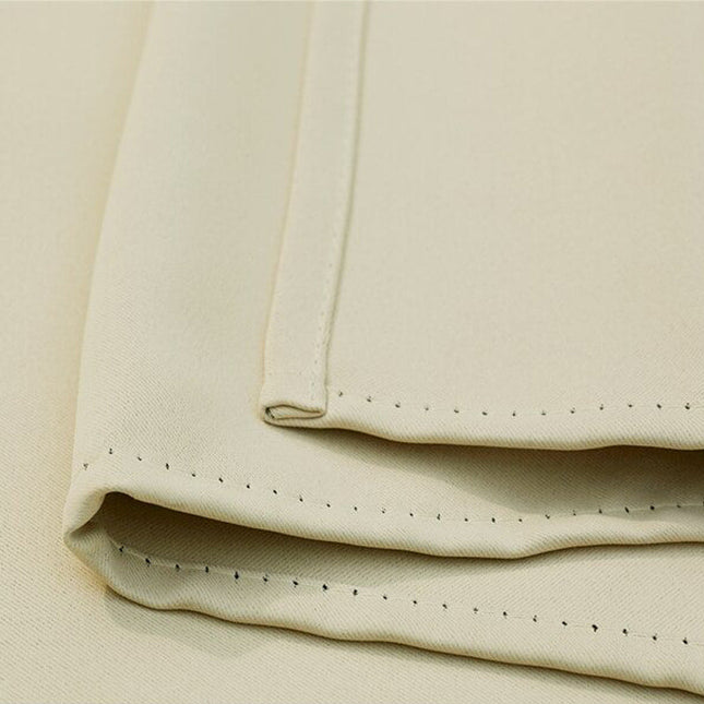 Cremefarvet vandafvisende gardin til haven