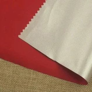 Tykt mørklægningsstof til gardiner