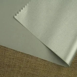 Tykt mørklægningsstof til gardiner