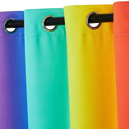 Regnbuefarvet mørklægningsgardin til børneværelset