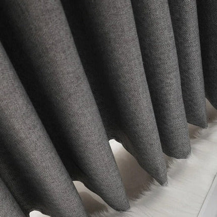 Gråt mørklægningsgardin med struktur