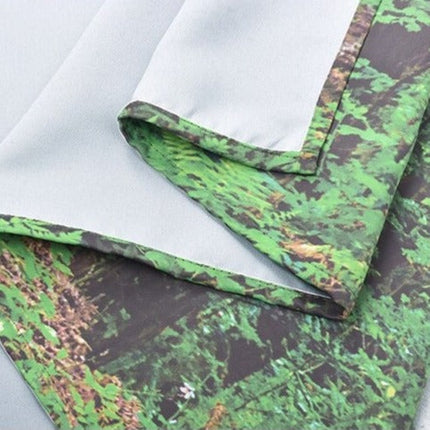 Gardin med realistisk skovmotiv print