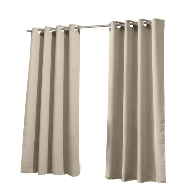 Beige vandtæt gardin til pergola