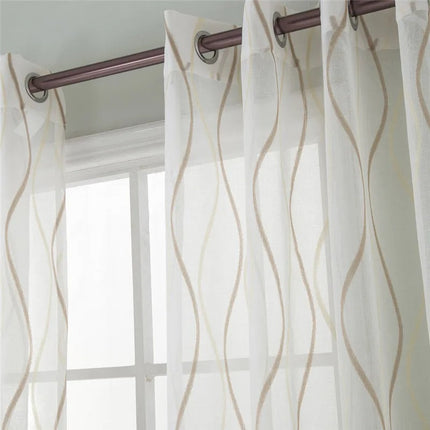 Let gardin med bølget mønster