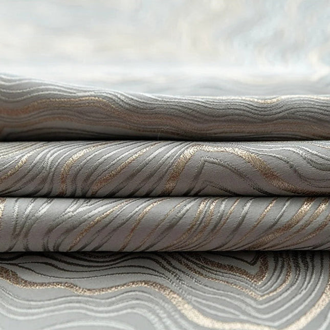 Sølv mørklægningsgardin med elegant mønster