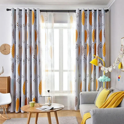 Let gardin med gult bladmotiv