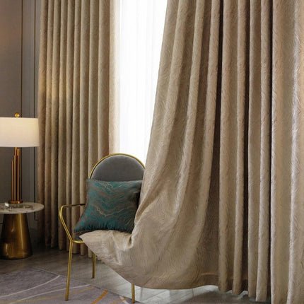 Beige mørklægningsgardin med bølget mønster