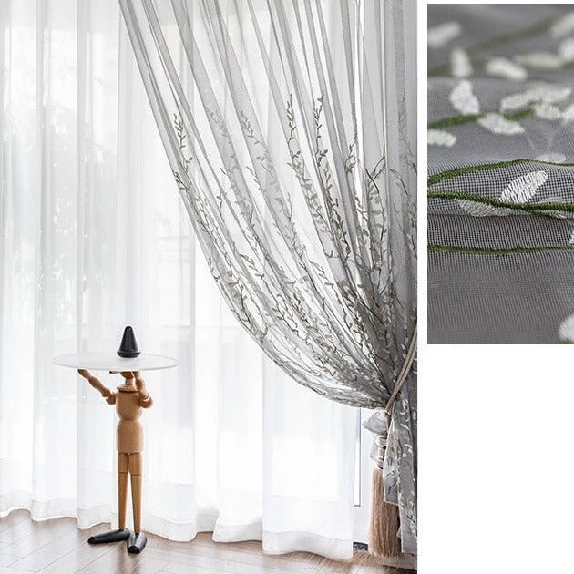 Let gardin med broderede grene