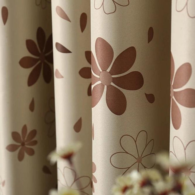 Mørklægningsgardin med simpelt blomstermønster