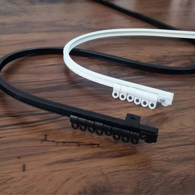 Bøjelig gardinskinne til skæve vinkler