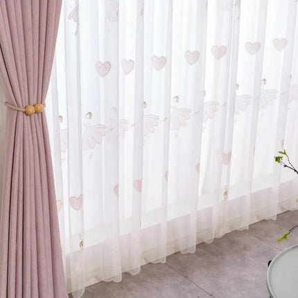 Børnegardin med broderet ballerina motiv