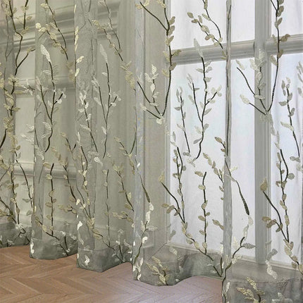 Let gardin med broderede grene