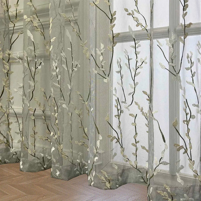 Let gardin med broderede grene