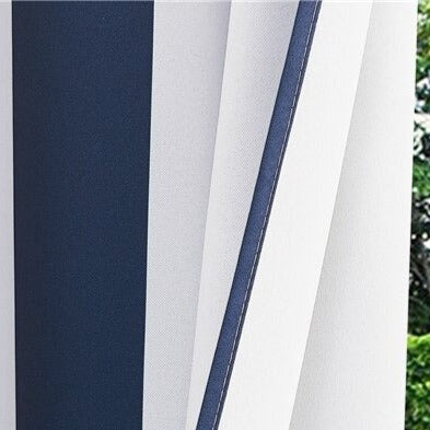 Bredstribet udendørs gardin til pergola