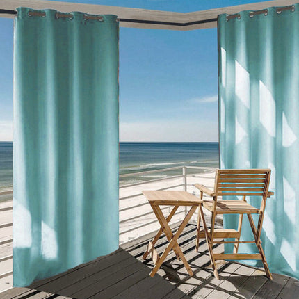 Lyseblåt gardin til overdækket terrasse