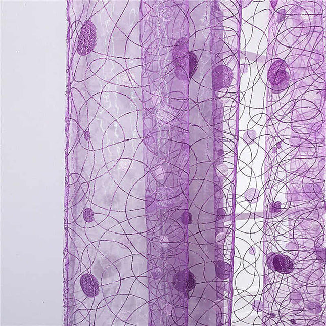 Lilla let gardin med fugleredemønster